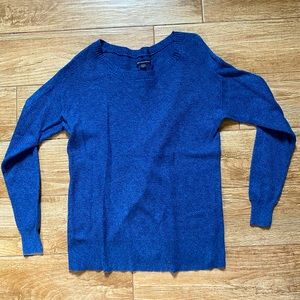 American Eagle Blue Sweater